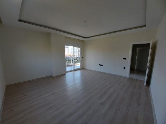 MAY992 - Photo 25