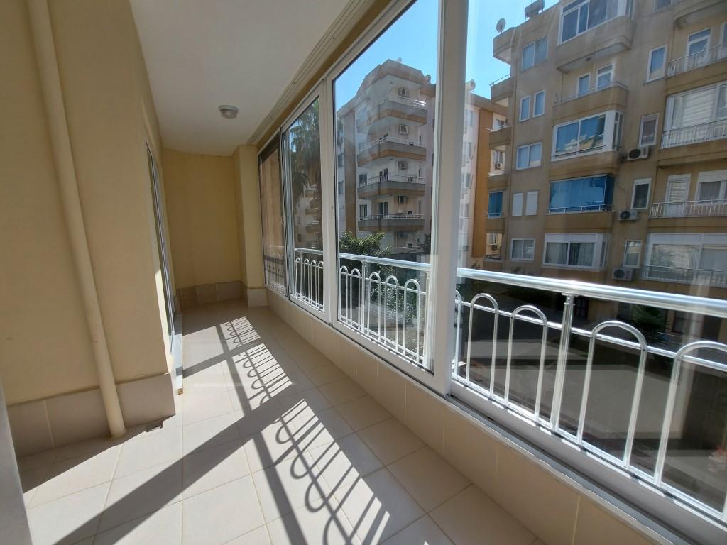 MAY990 - Photo 20