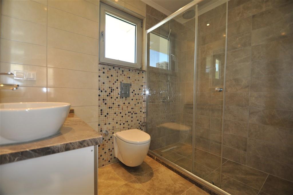 MAY1037 - Photo 28