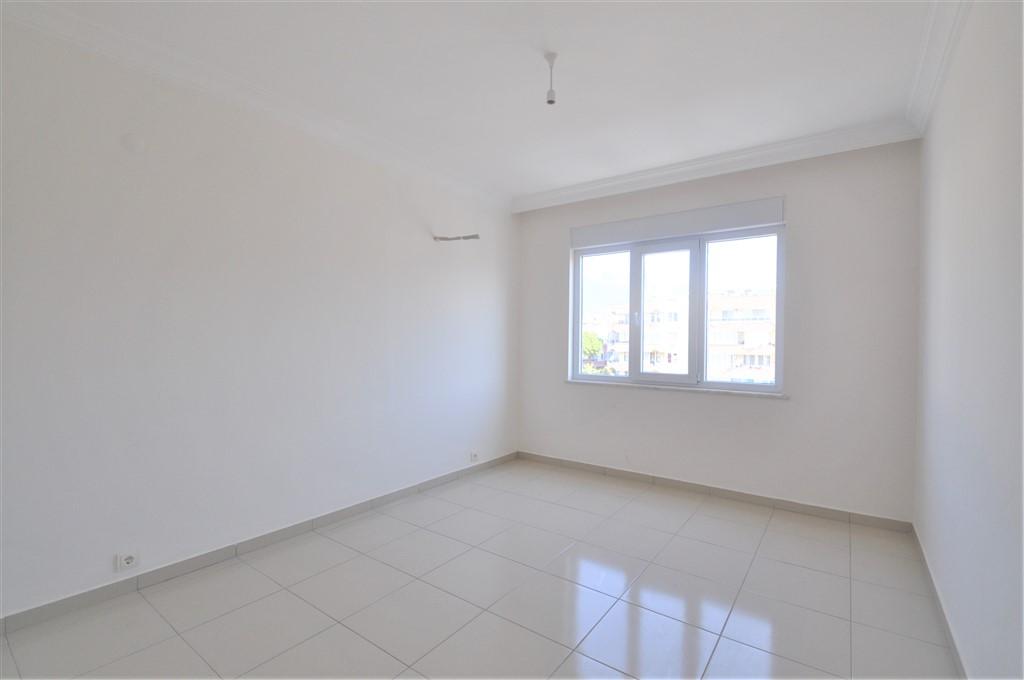 MAY1001 - Photo 22