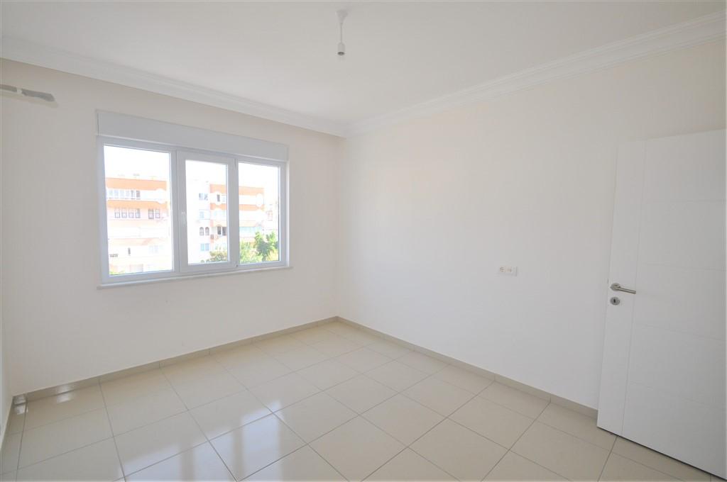 MAY1001 - Photo 23