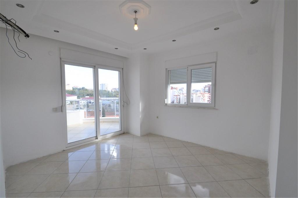MAY1038 - Photo 16