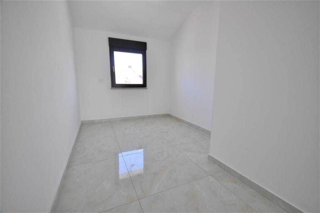 MAY1036 - Photo 29