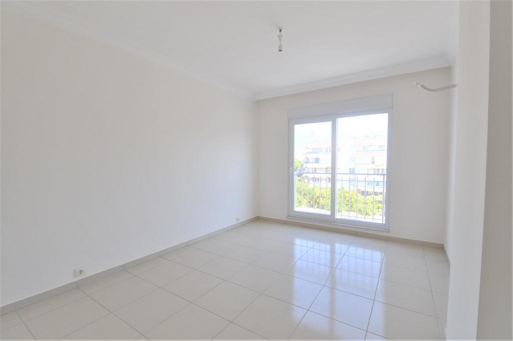 MAY1001 - Photo 26