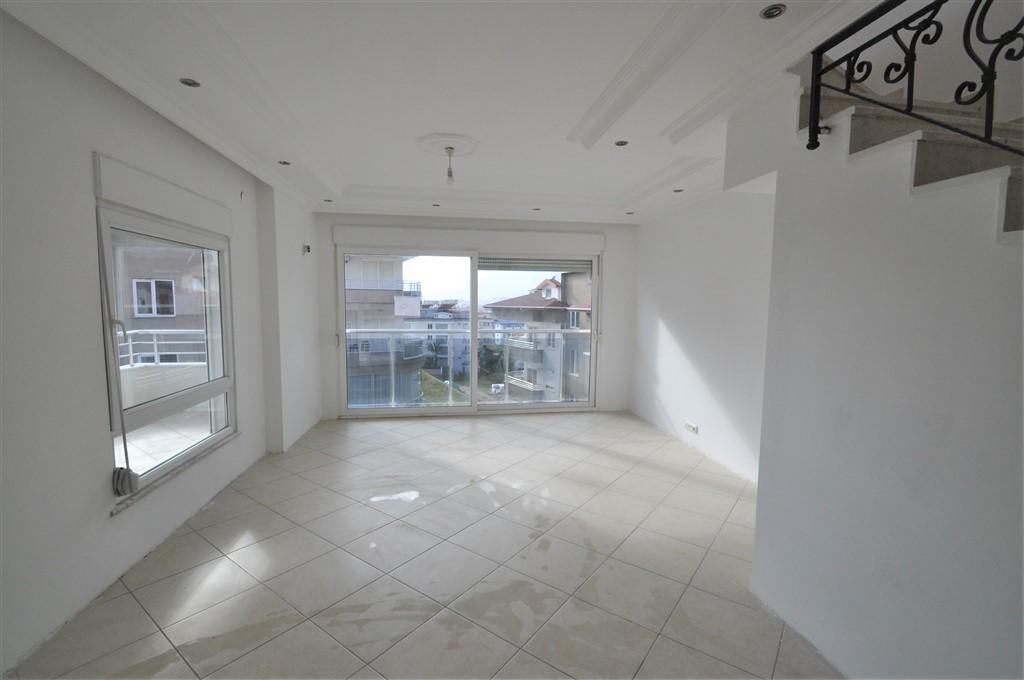 MAY1038 - Photo 21