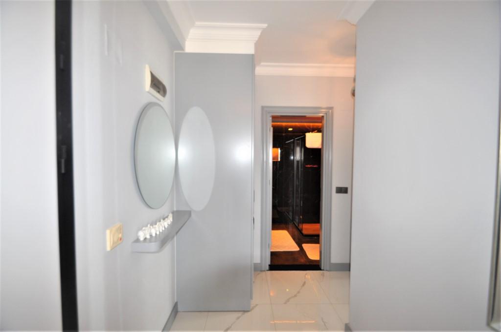 MAY1002 - Photo 10