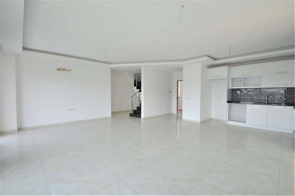 MAY1036 - Photo 7