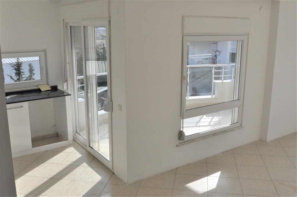 MAY1038 - Photo 30