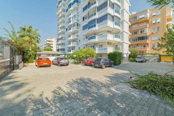 MAY1007 - Photo 2