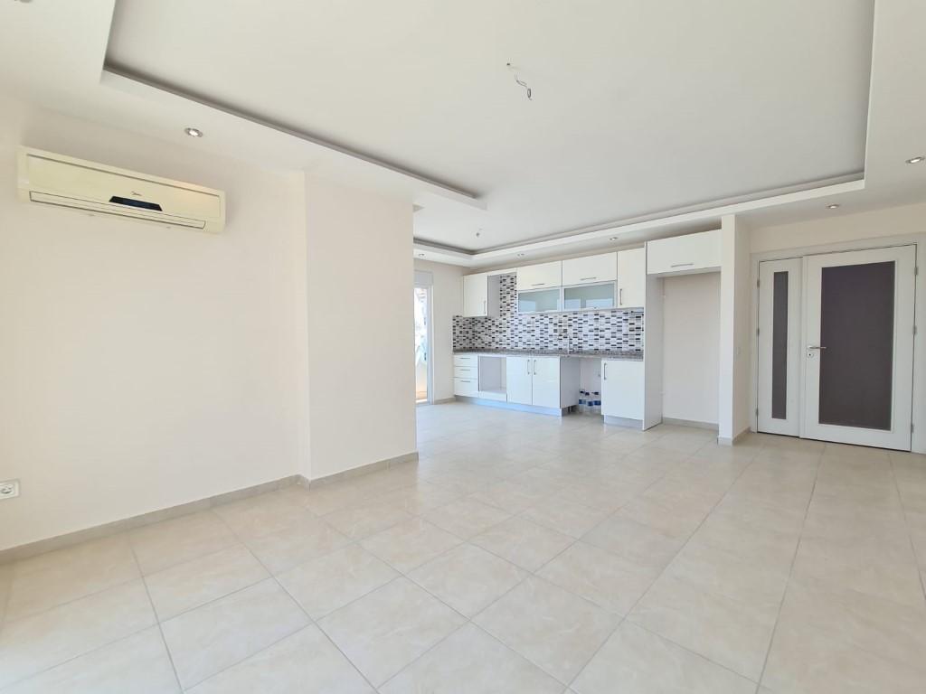 MAY895 - Photo 27