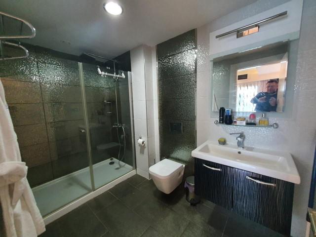MAY1010 - Photo 20