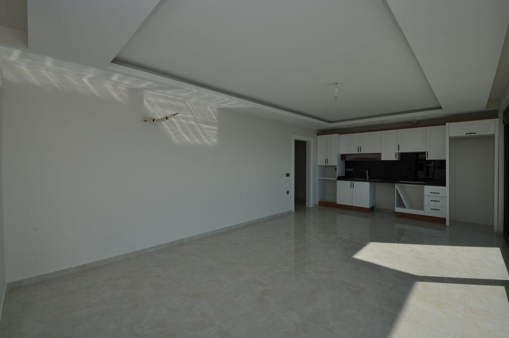 MAY843 - Photo 19
