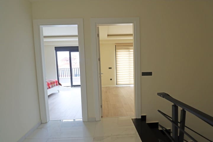 MAY1240 - Photo 21