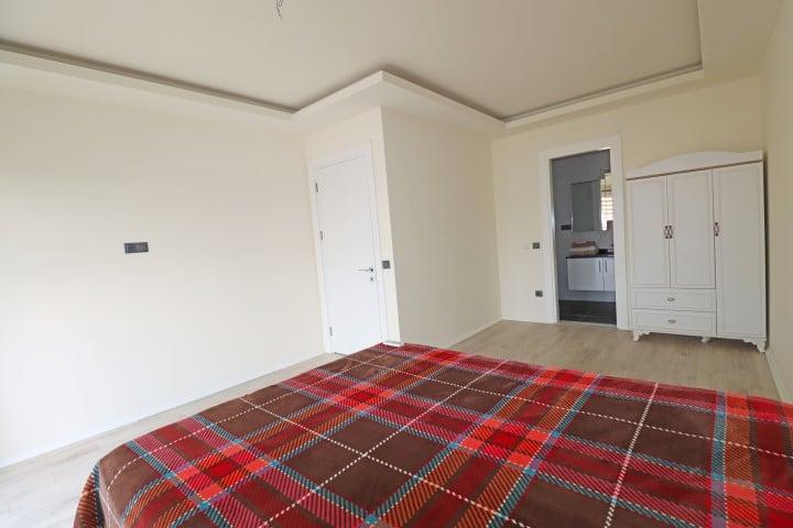 MAY1240 - Photo 24