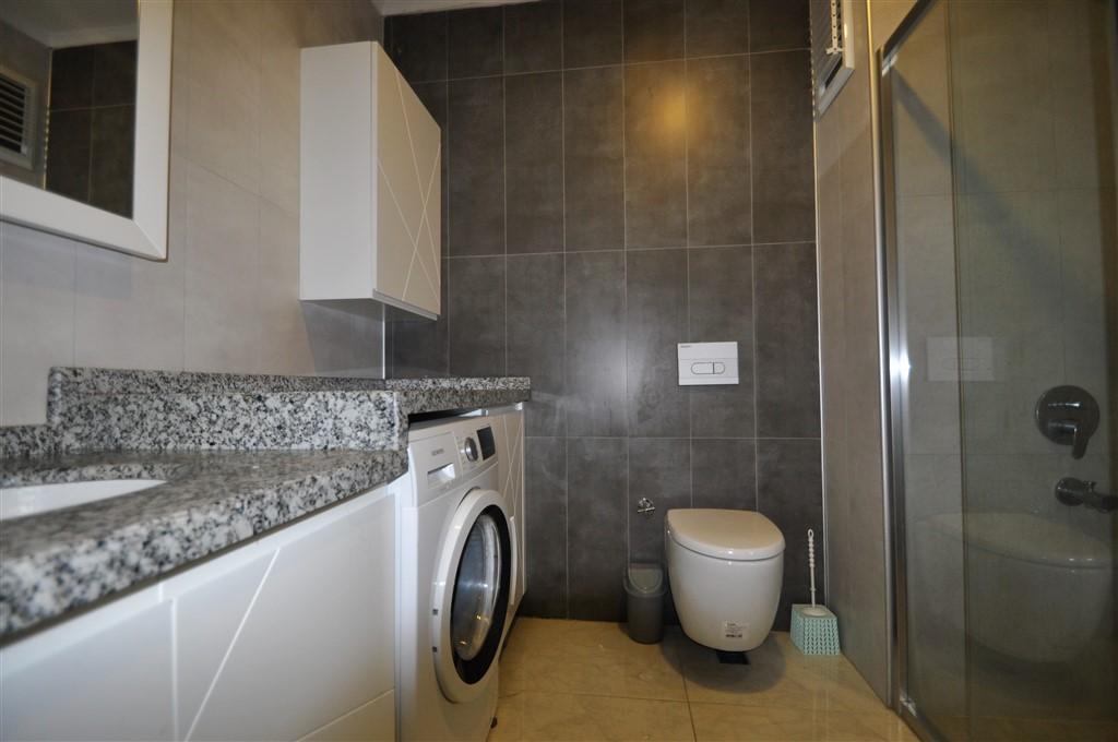 MAY1049 - Photo 21