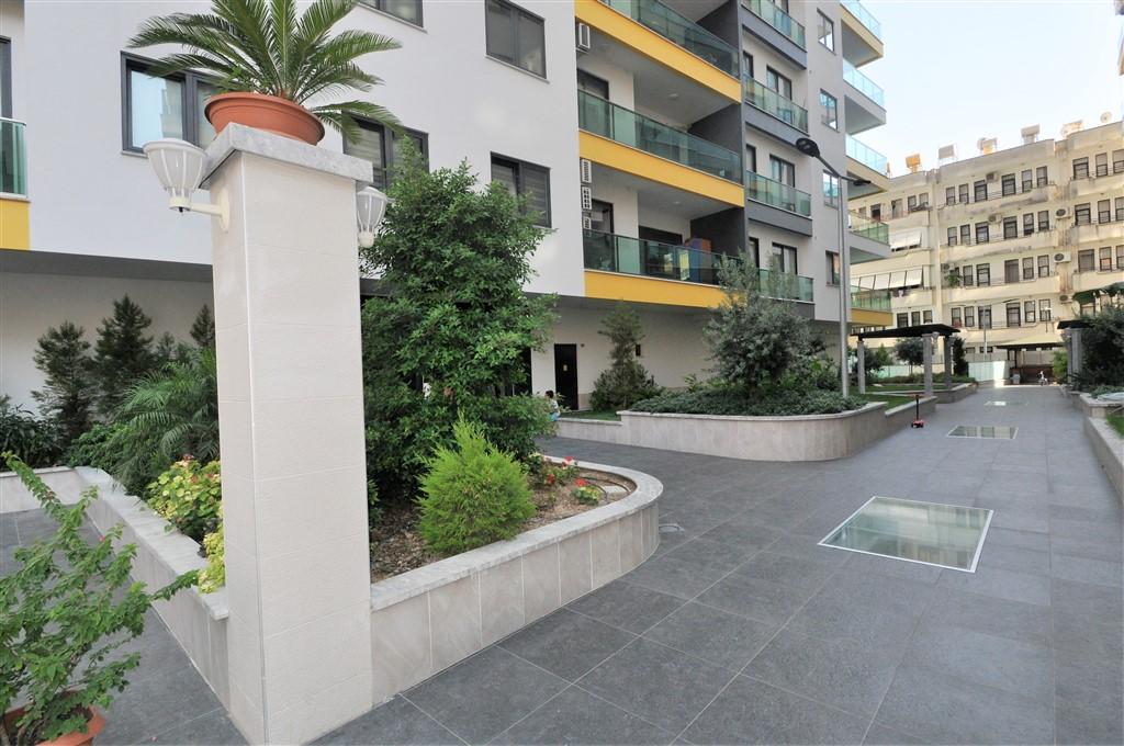 MAY1049 - Photo 10