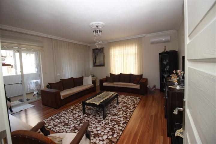MAY1162 - Photo 1