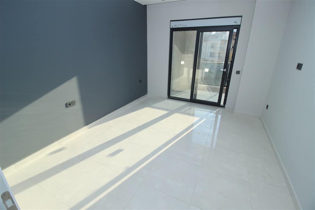 MAY1159 - Photo 19