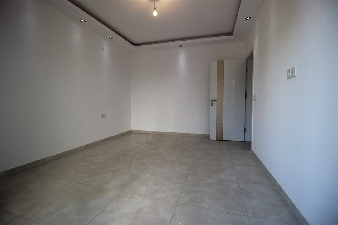 MAY1163 - Photo 20