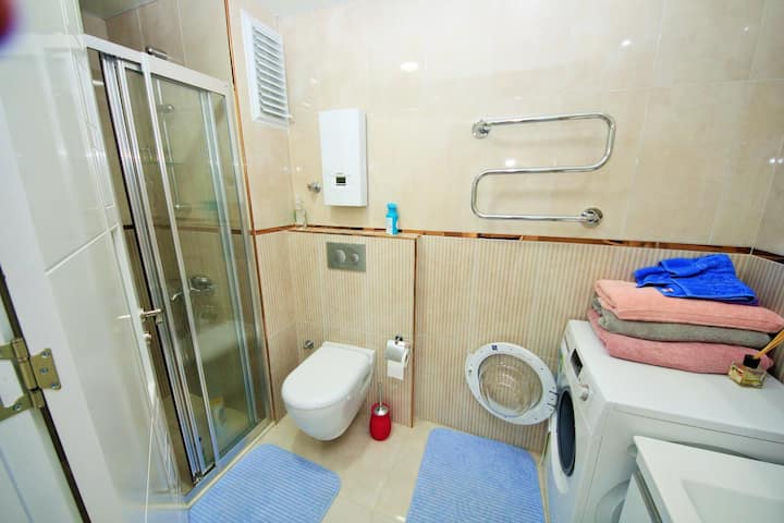 MAY1068 - Photo 20