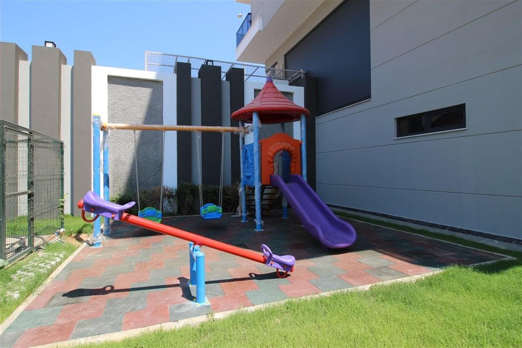 MAY1159 - Photo 5