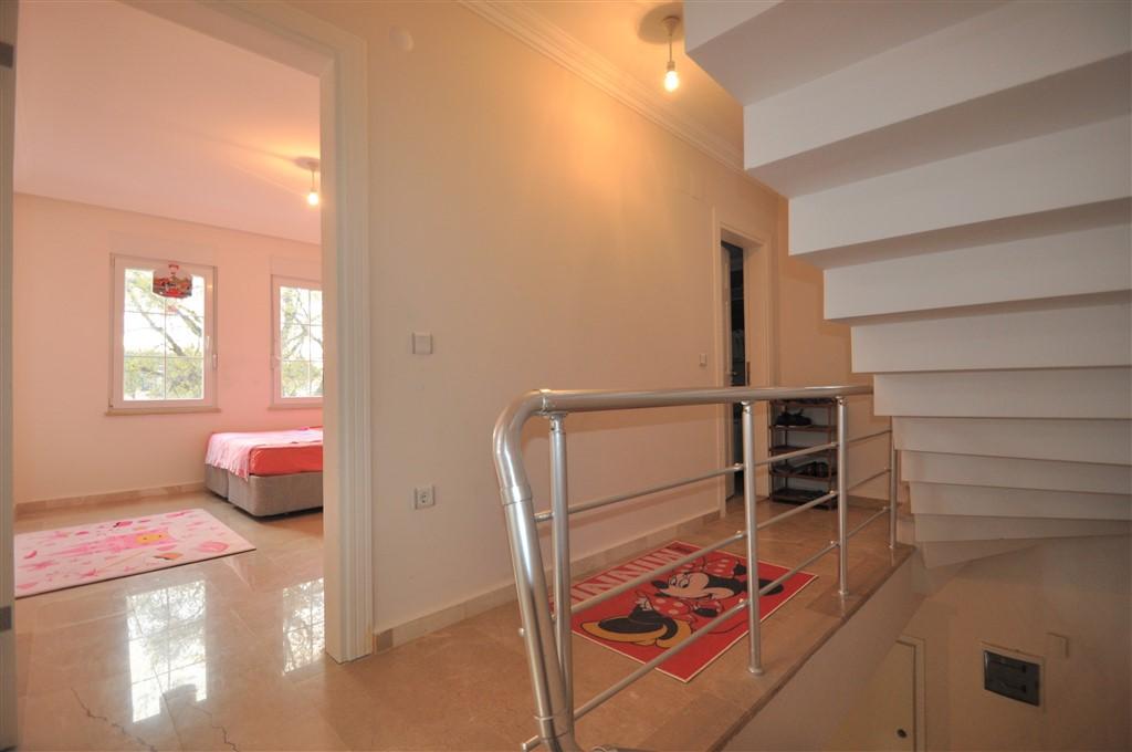 MAY1054 - Photo 25