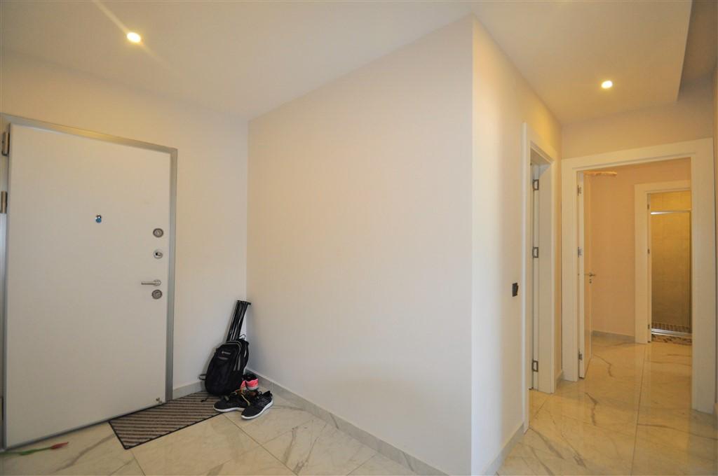 MAY1049 - Photo 13