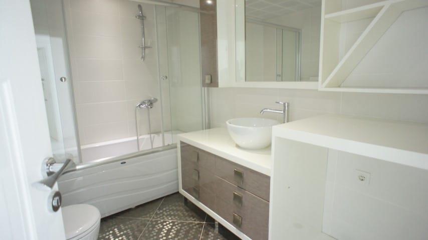 MAY1152 - Photo 34