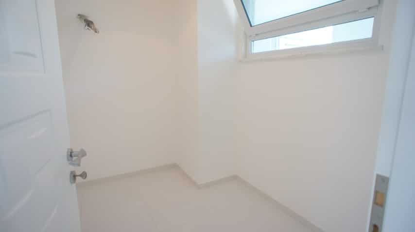 MAY1152 - Photo 35