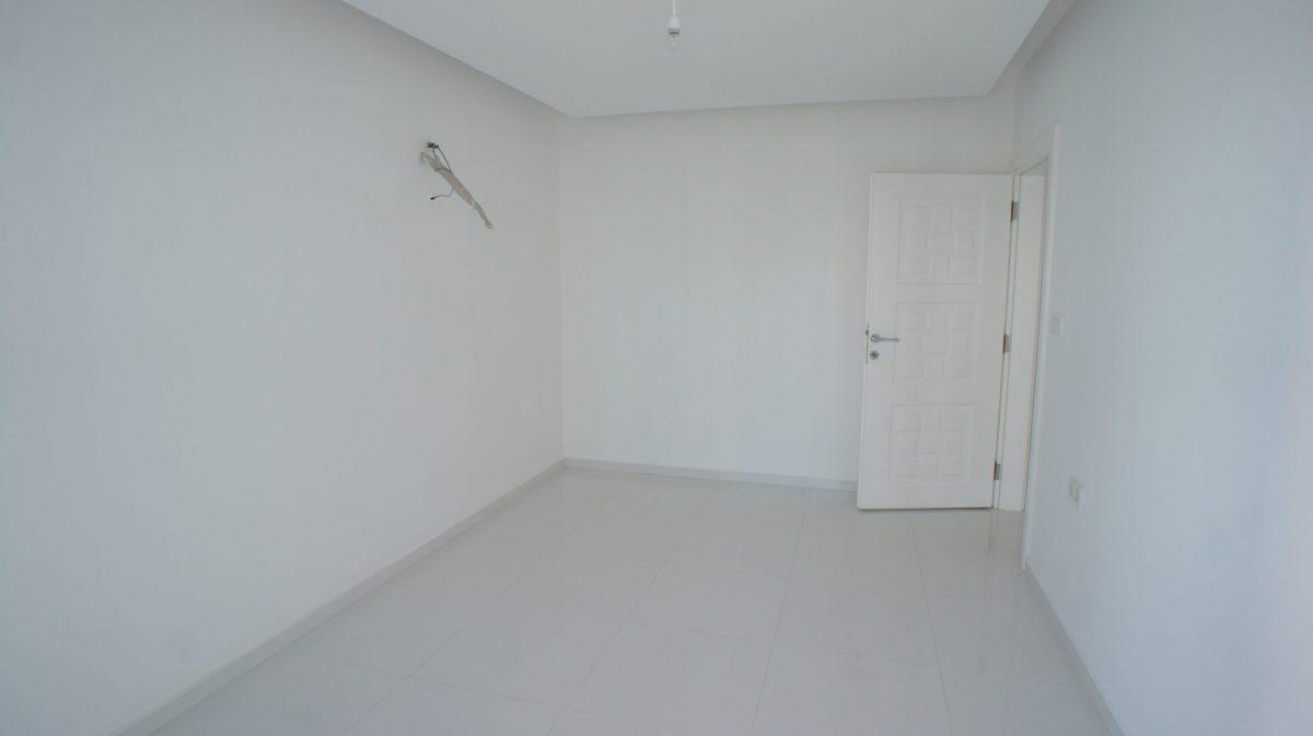 MAY1056 - Photo 14