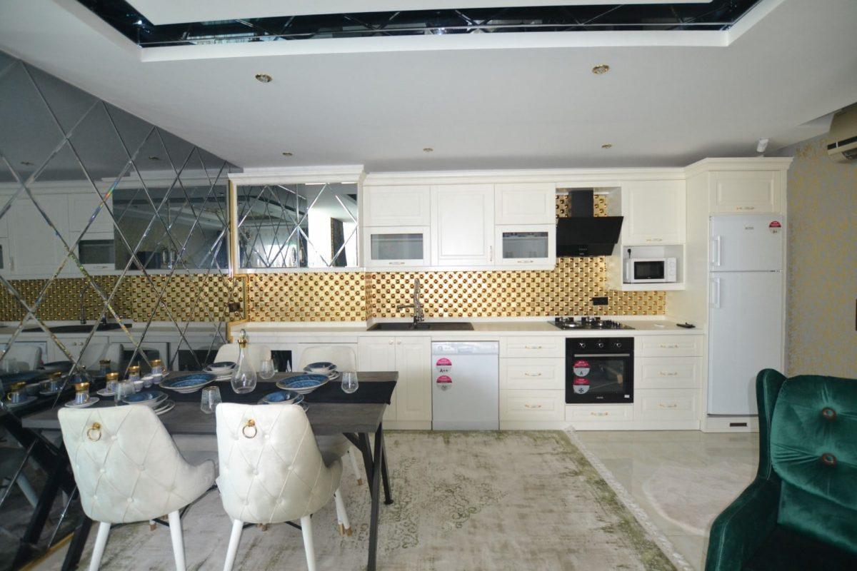 MAY1164 - Photo 5