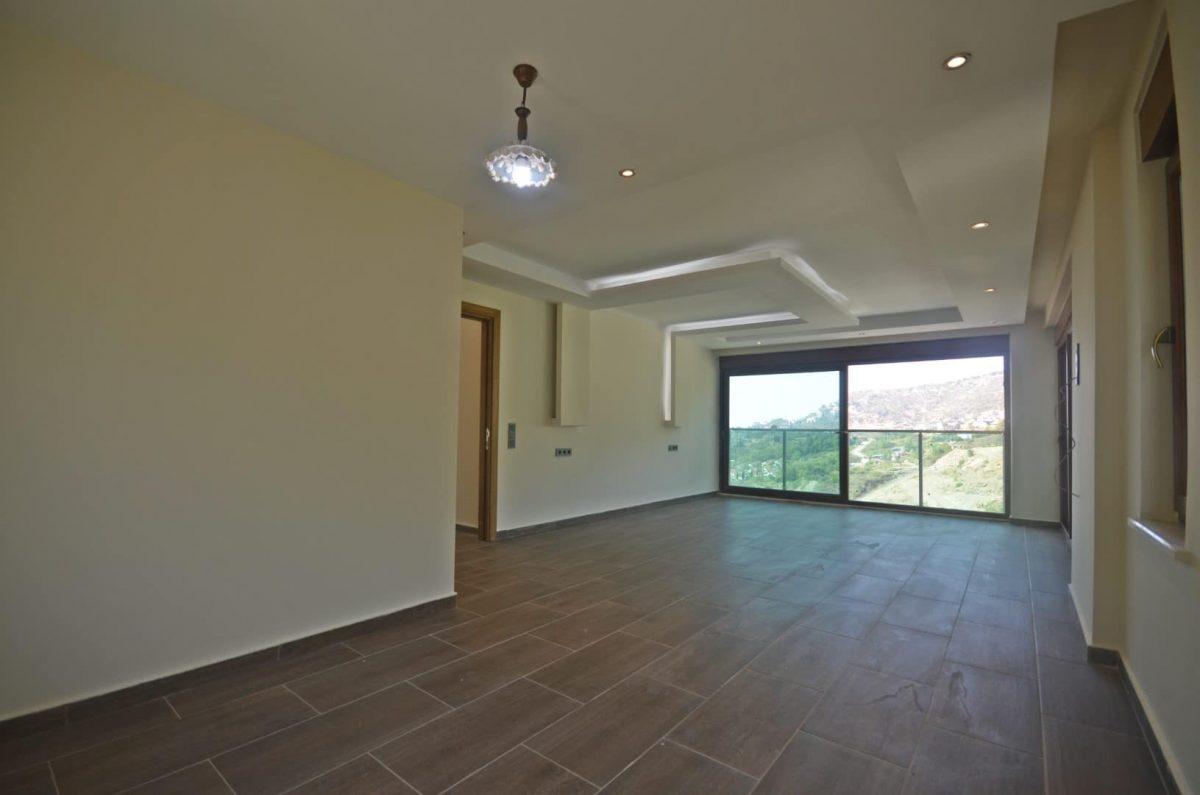 MAY1103 - Photo 24