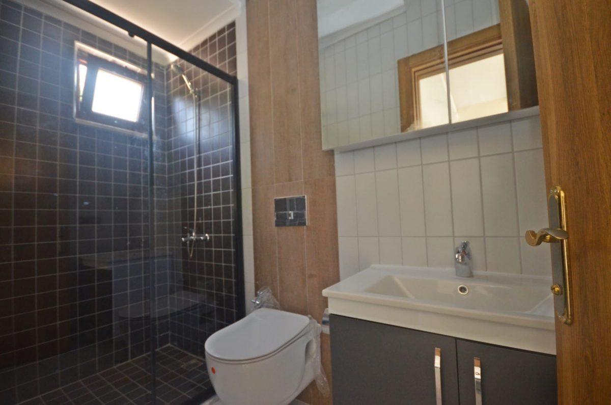 MAY1104 - Photo 20