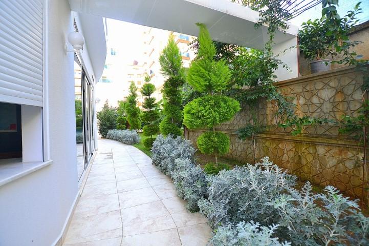 MAY1084 - Photo 19