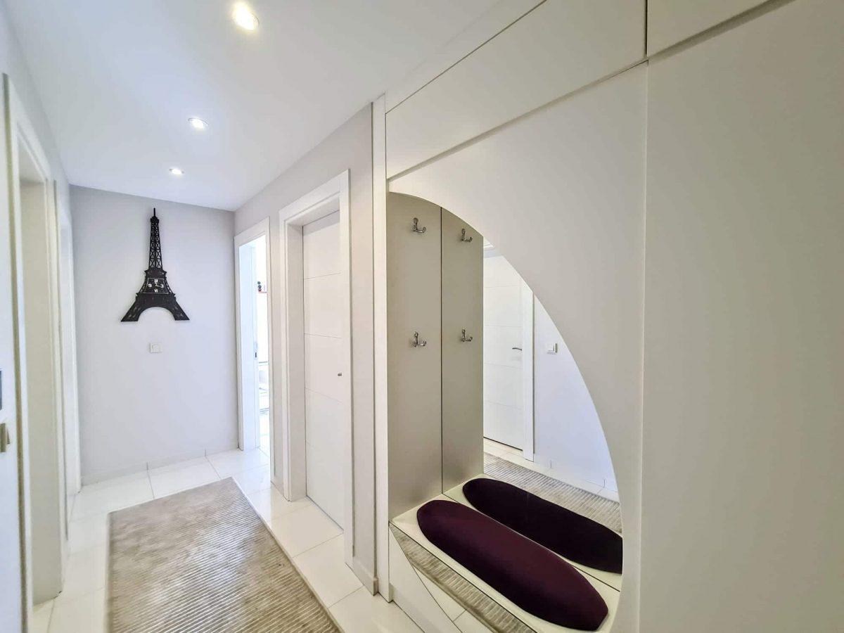 MAY1203 - Photo 17