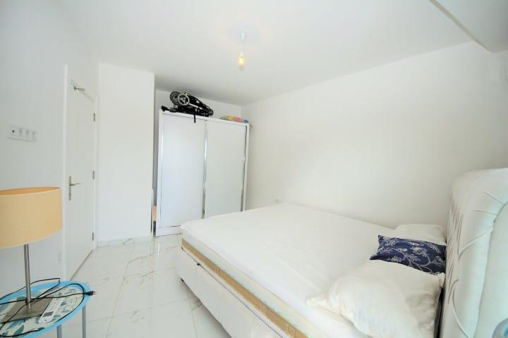MAY1084 - Photo 25