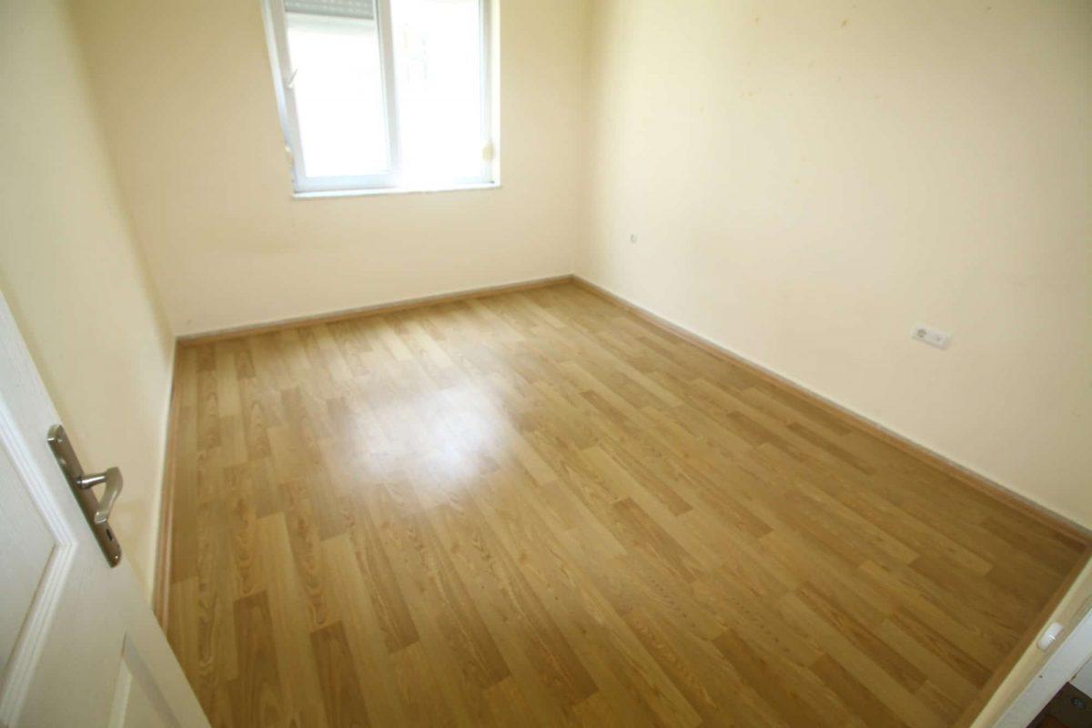 MAY1059 - Photo 15