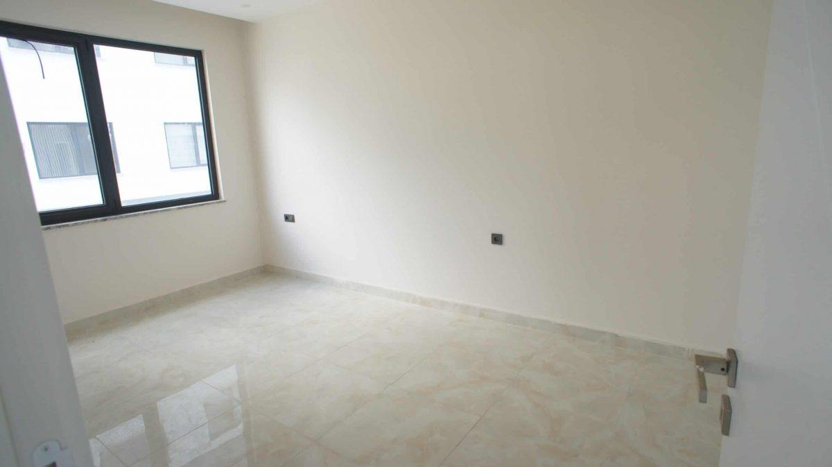 MAY1072 - Photo 17