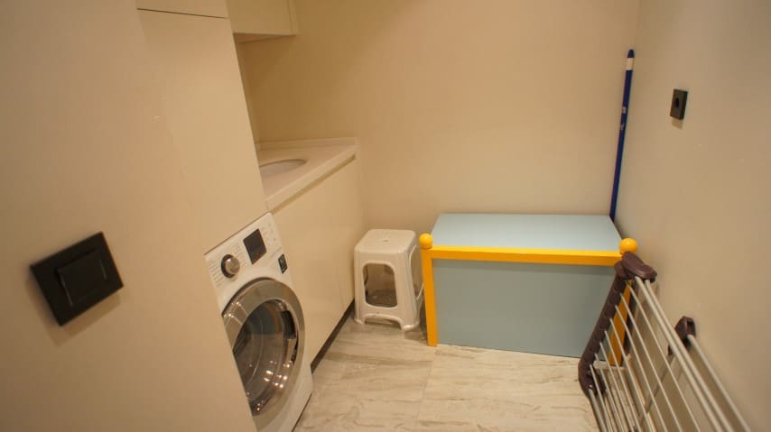 MAY1080 - Photo 25