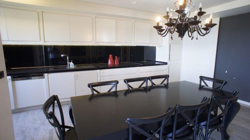 MAY1080 - Photo 11