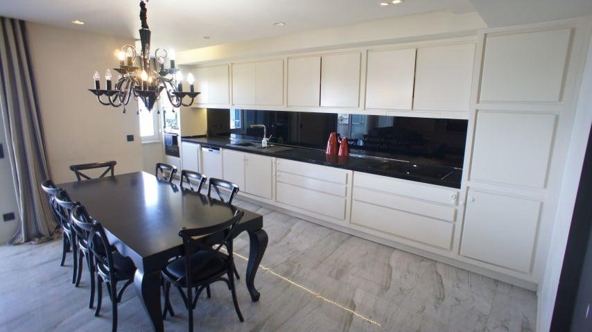 MAY1080 - Photo 13