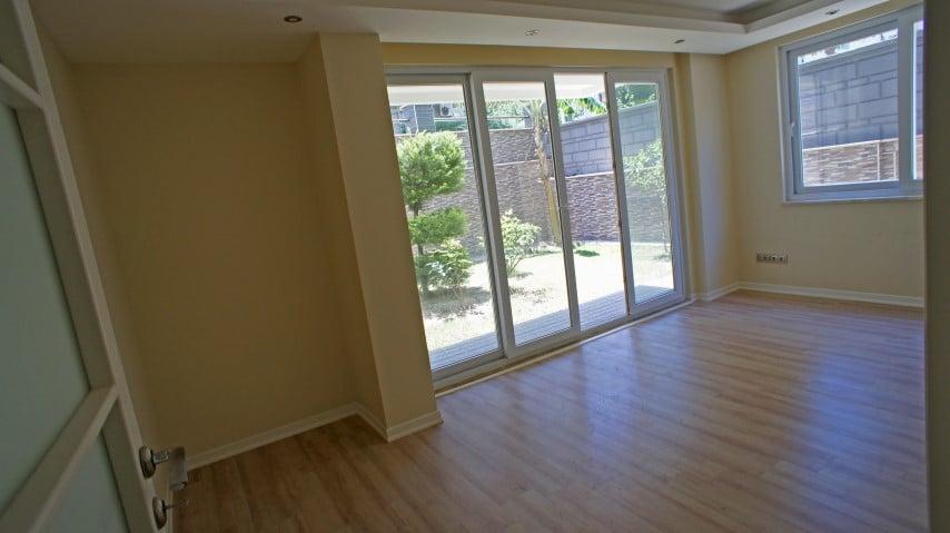 MAY1076 - Photo 22