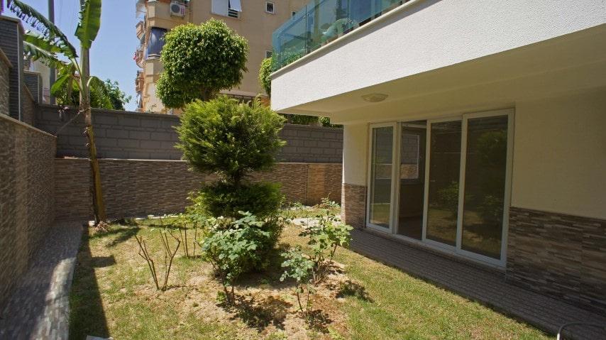 MAY1076 - Photo 5