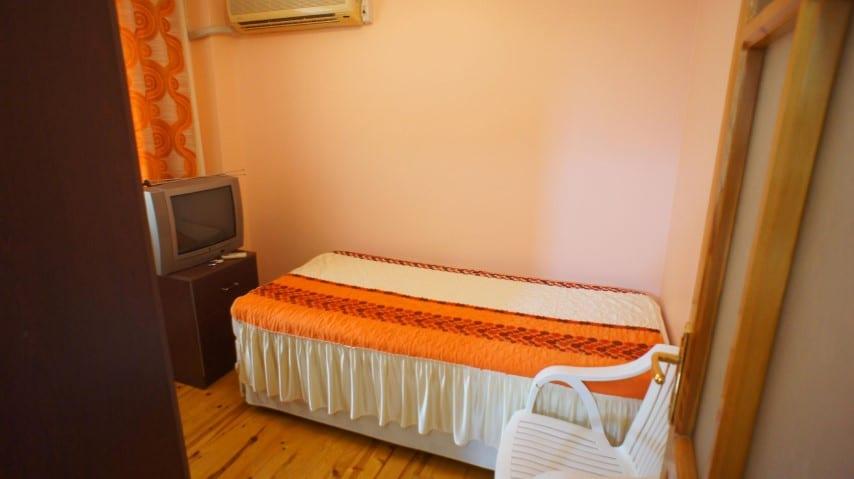 MAY1083 - Photo 20