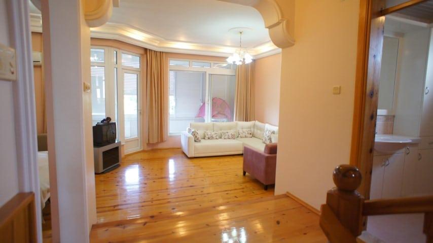 MAY1083 - Photo 14