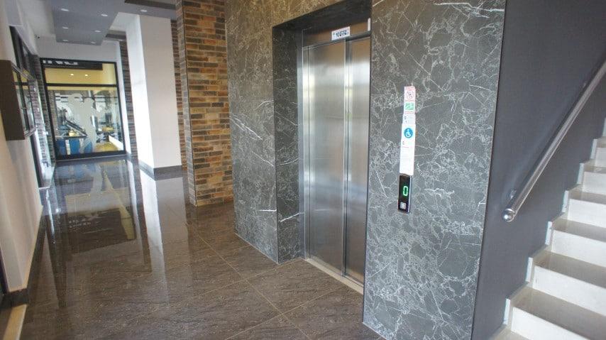 MAY1074 - Photo 4