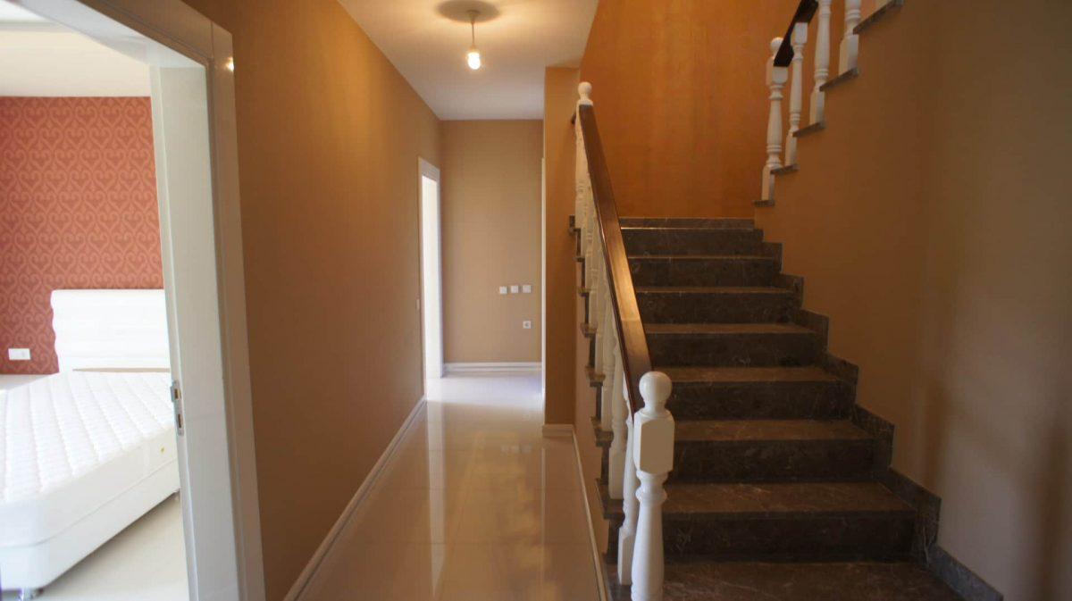 MAY1065 - Photo 46