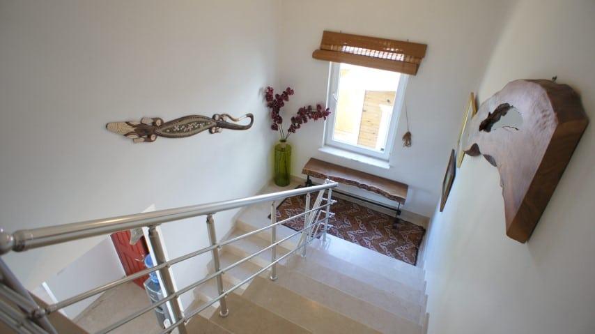 MAY1073 - Photo 34