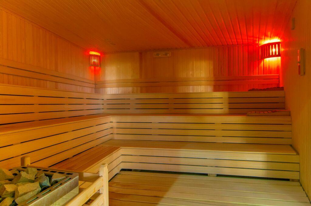 MAY1125 - Photo 25