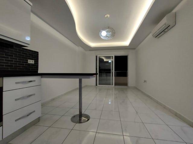 MAY1089 - Photo 19